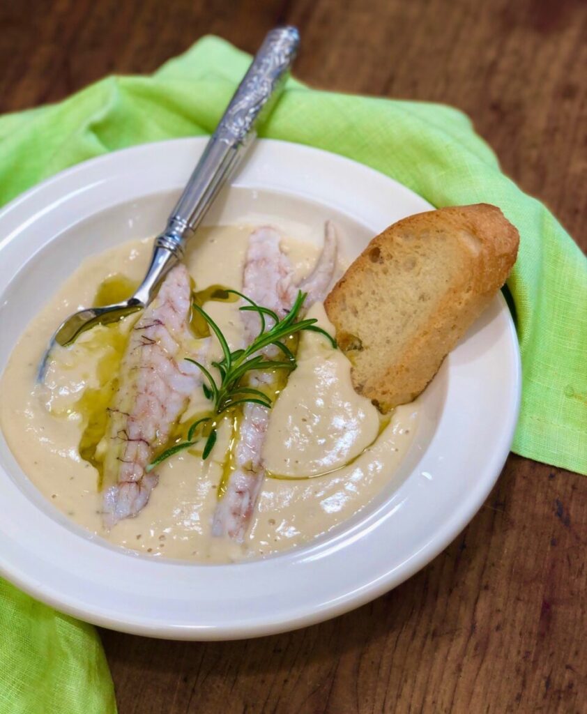 Branzino al Vapore su Crema di Cannellini